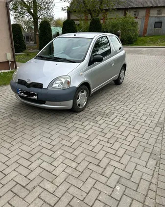 samochody osobowe Toyota Yaris cena 3600 przebieg: 200000, rok produkcji 2002 z Nowa Sól